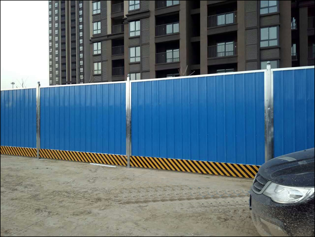Temporary fence for privacy and security of co<em></em>nstruction projects